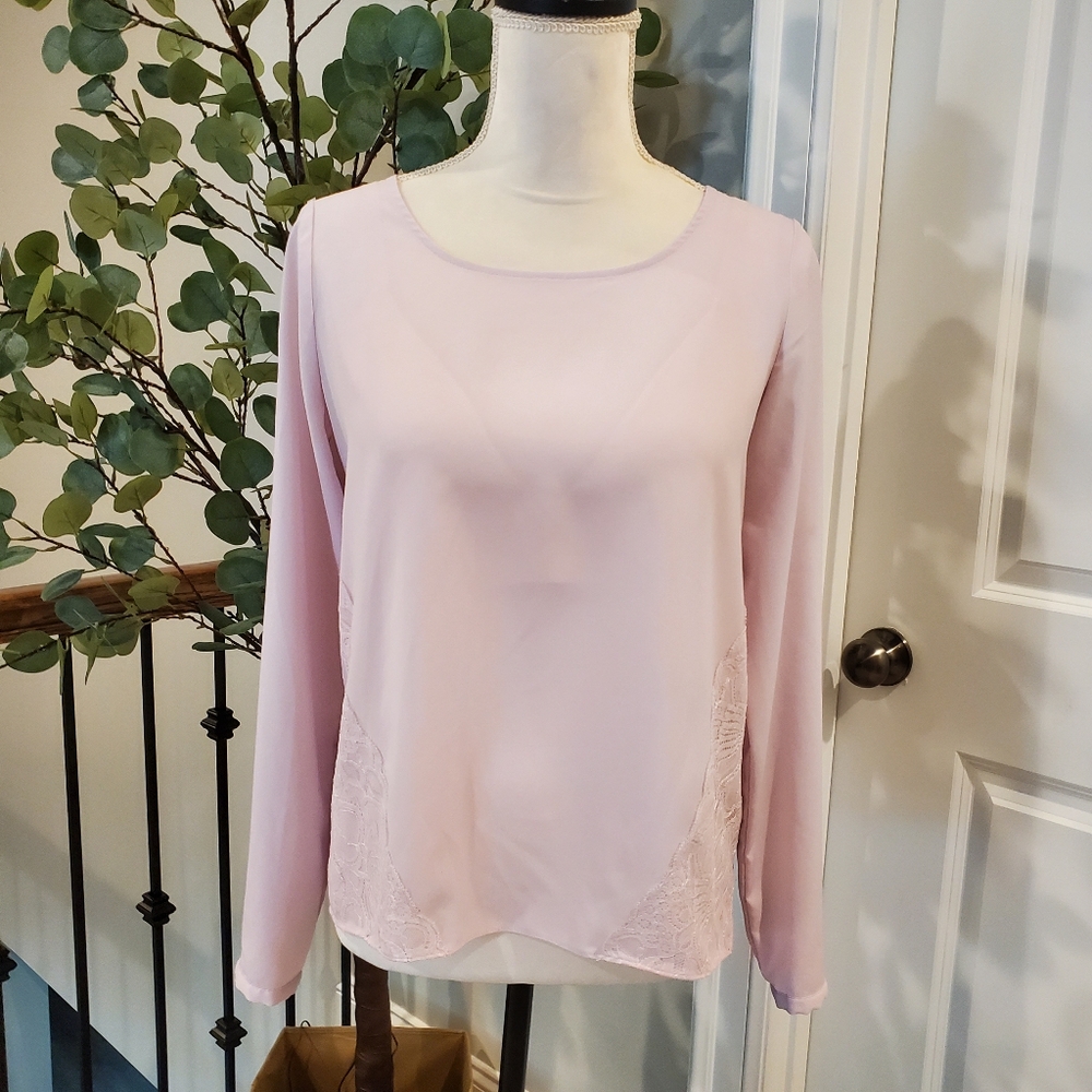 Longsleeve blouse with Lace